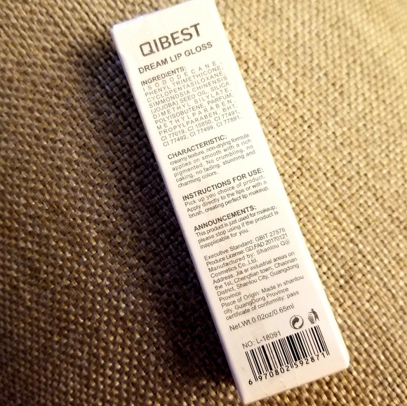 👄NEW! Dusty Pink Matte Lip Color - Picture 6 of 6